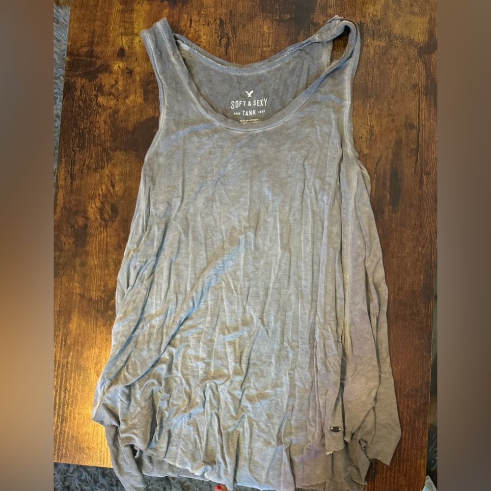 american eagle grey tank